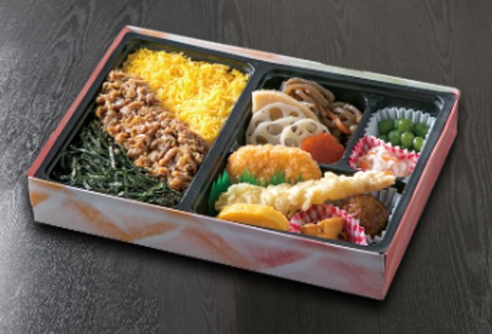 北九州名物　かしわめし弁当（おかず入り）